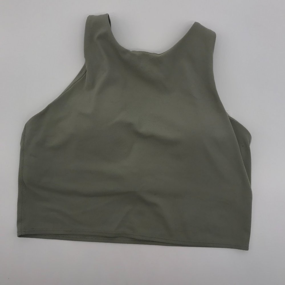 Athleta  Seamaless sport crop tank